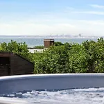 By Skodshoved With Sea View 펜션 Knebel