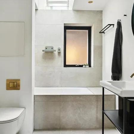 By Skodshoved With Sea View Knebel