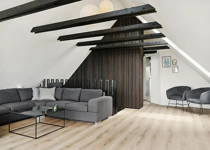 Home By Skodshoved With Sea View Knebel